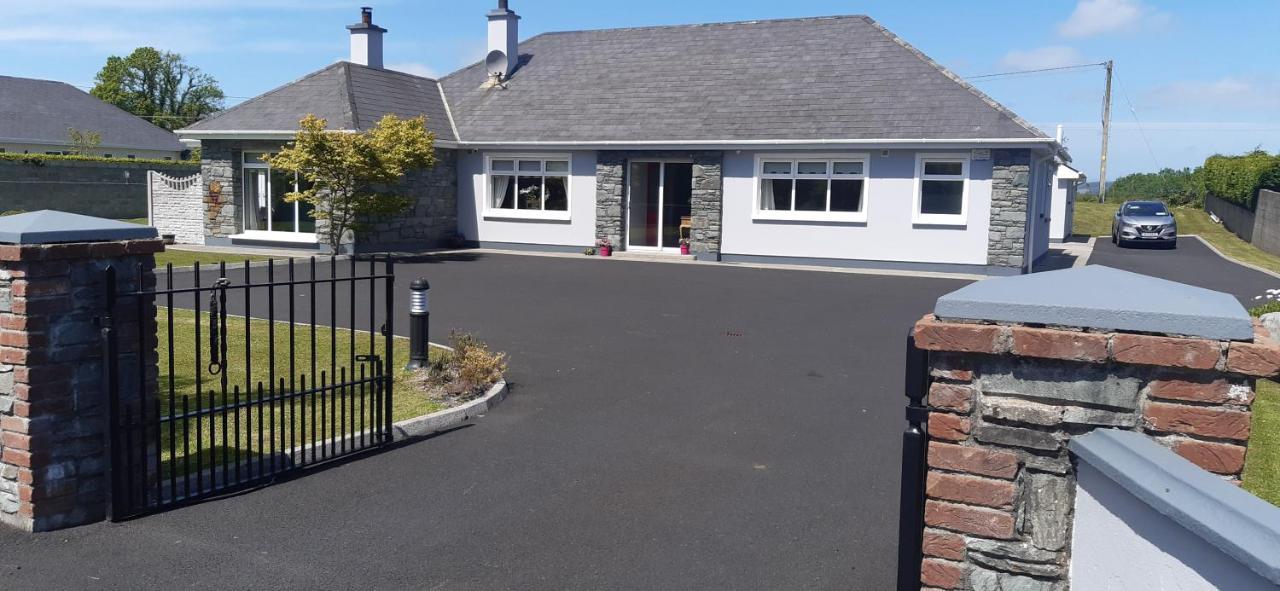 Green Acres Guesthouse- Accommodation Only Lower Coolcorcoran Extérieur photo