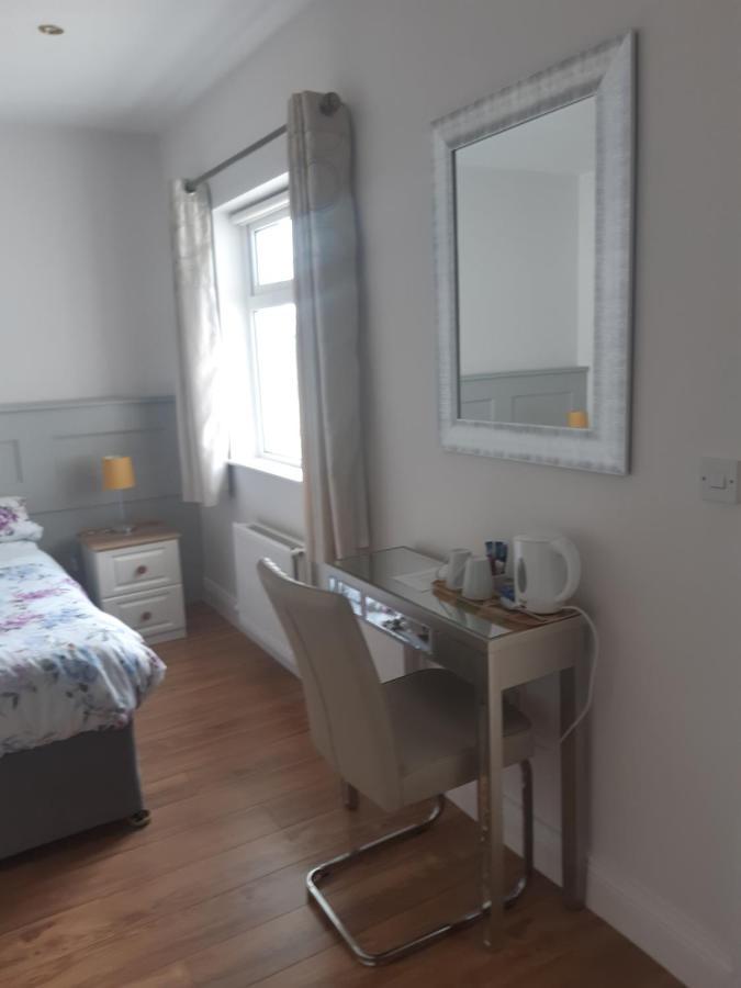 Green Acres Guesthouse- Accommodation Only Lower Coolcorcoran Extérieur photo