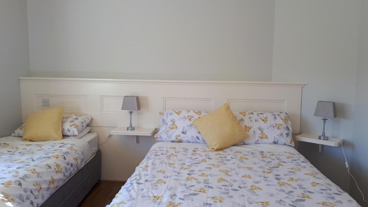 Green Acres Guesthouse- Accommodation Only Lower Coolcorcoran Extérieur photo